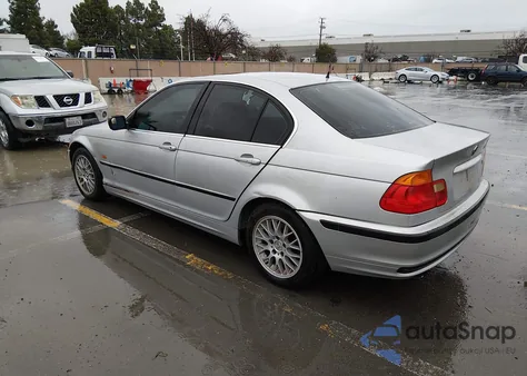 1999 BMW 328I z USA, uszkodzony, nr VIN WBAAM5338XFR00810